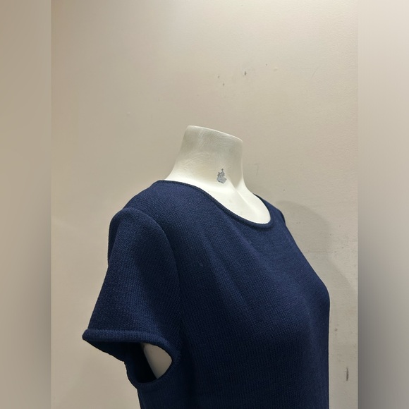 St.John Knit Mid Dress - Picture 3 of 5